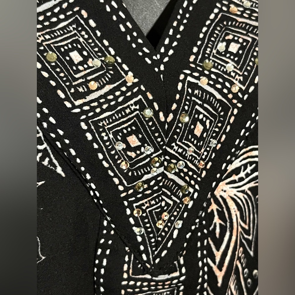 Belle by Kim Gravel Black Paisley V-Neck Tunic SZ 1X Like New! - Picture 4 of 6